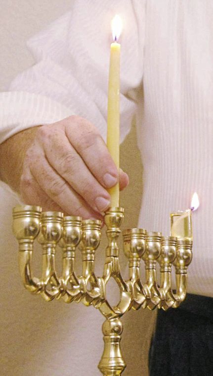 Dec. 22: Shalomfest Hanukkah Celebration
